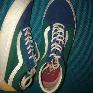 Used old school color blocked vans size 8 women’s